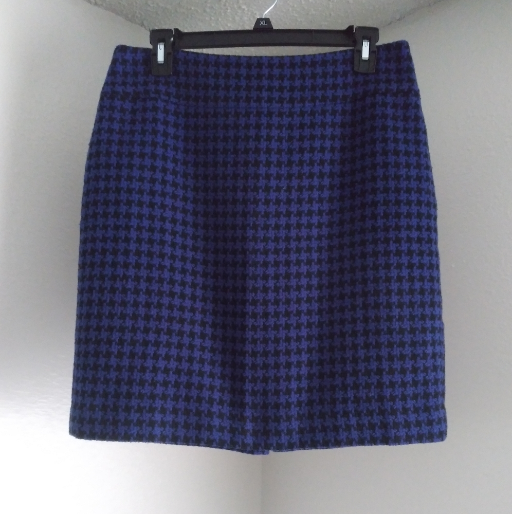 ANN TAYLOR wool skirt
